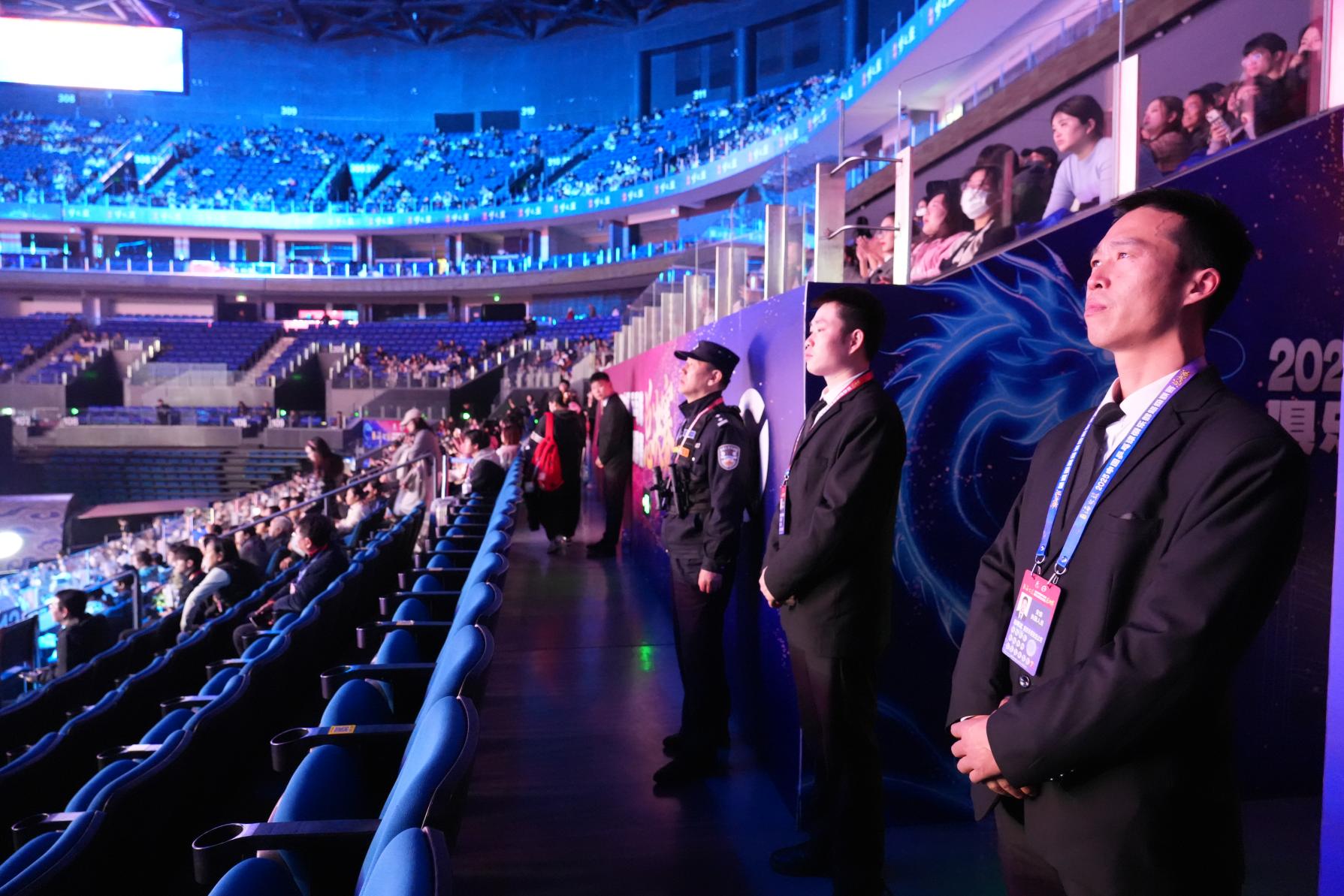 E:/25.12.10后 上傳網(wǎng)站留存/“安保鐵軍、硬核保障”2025系列報道四十一——乒超巔峰對決耀金陵 南京市保硬核護航筑平安/DSC06900.JPGDSC06900